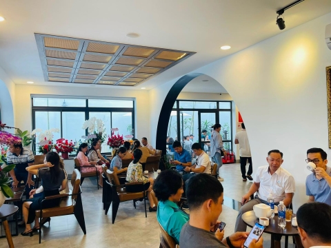 View bên trong