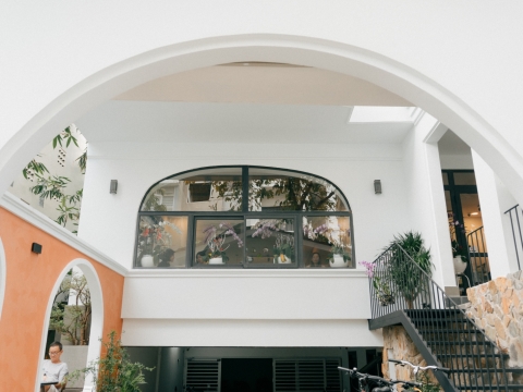 View chính diện