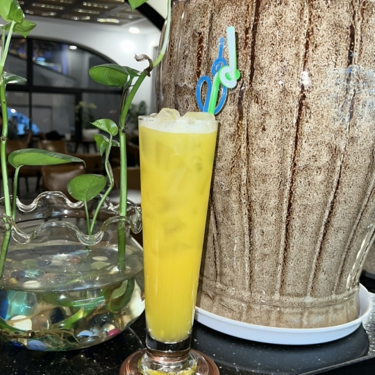 Thơm